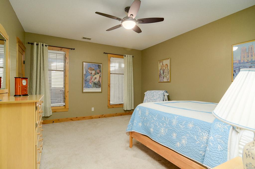 5392 Barrington Way Excelsior, MN 55331 - Photo 22 of 34 Gallery Image 22