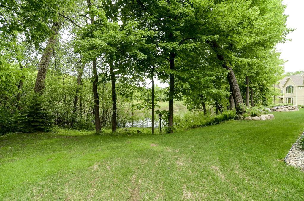 5392 Barrington Way Excelsior, MN 55331 - Photo 30 of 34 Gallery Image 30