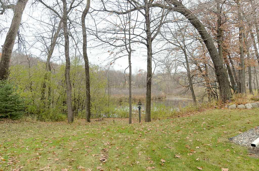 5392 Barrington Way Excelsior, MN 55331 - Photo 33 of 34 Gallery Image 33
