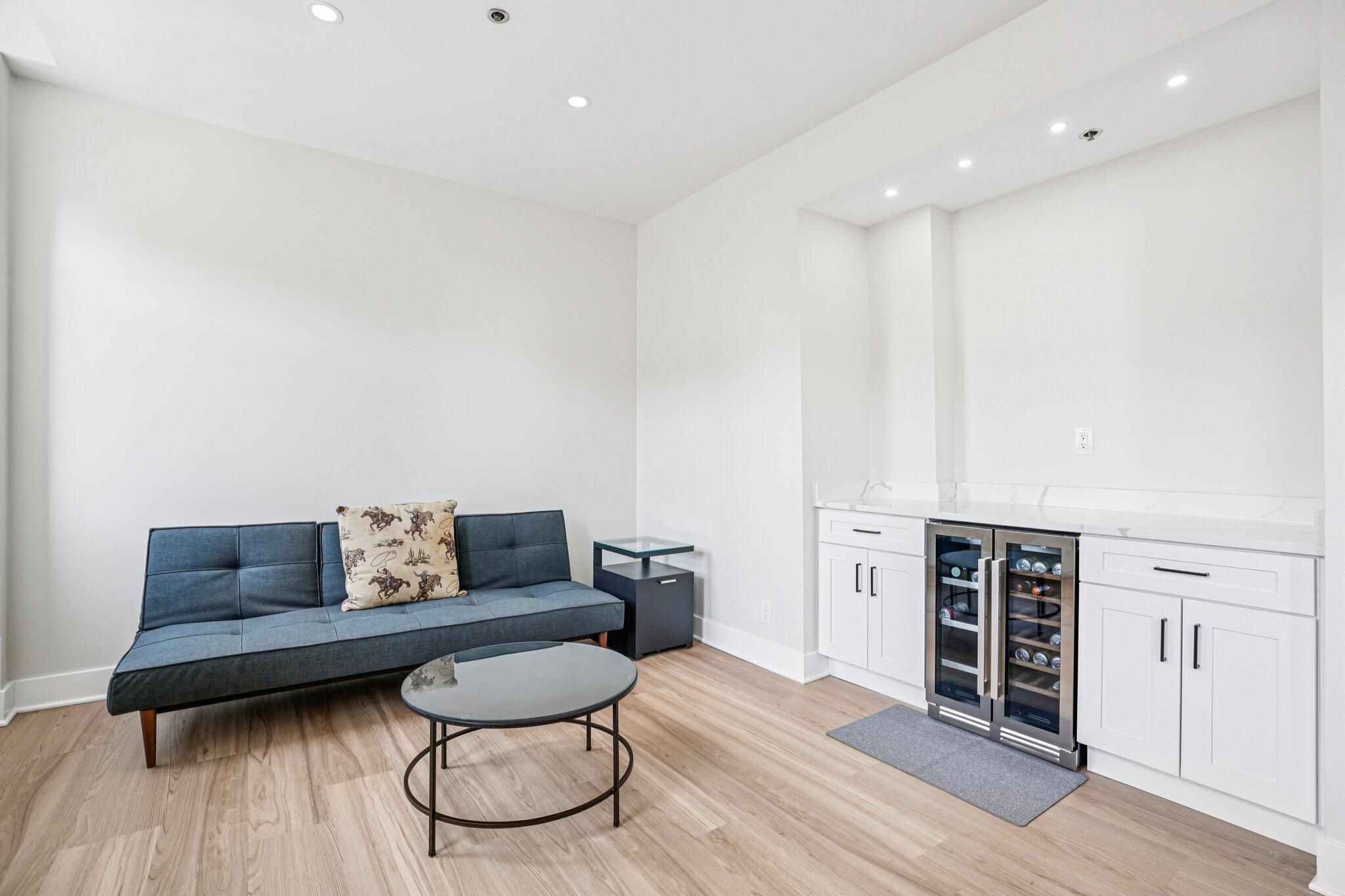234 North Broadway, Unit 510 Milwaukee, WI 53202 - Photo 11 of 49 Den