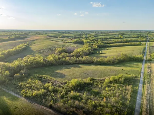 $363,594 | Bunker Hill Road, King City, MO 64463
