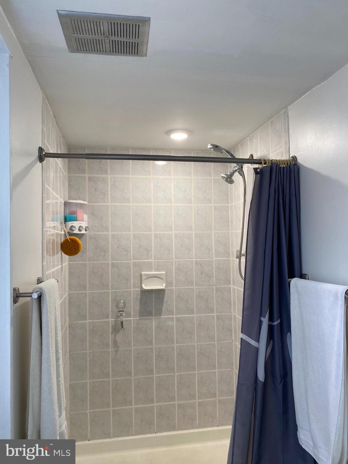 1405 Northgate Square, Unit 21C Reston, VA 20190 - Photo 14 of 27