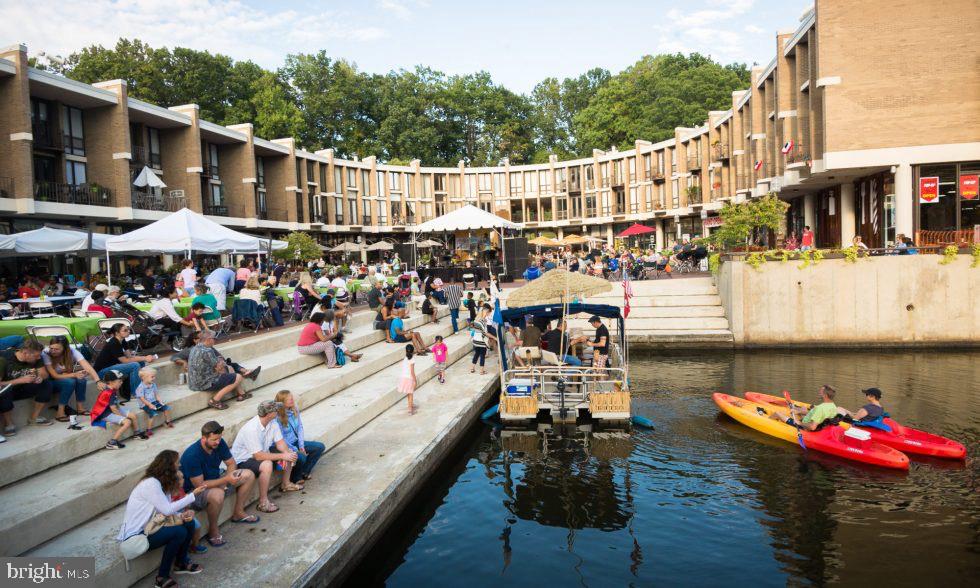 1405 Northgate Square, Unit 21C Reston, VA 20190 - Photo 19 of 27