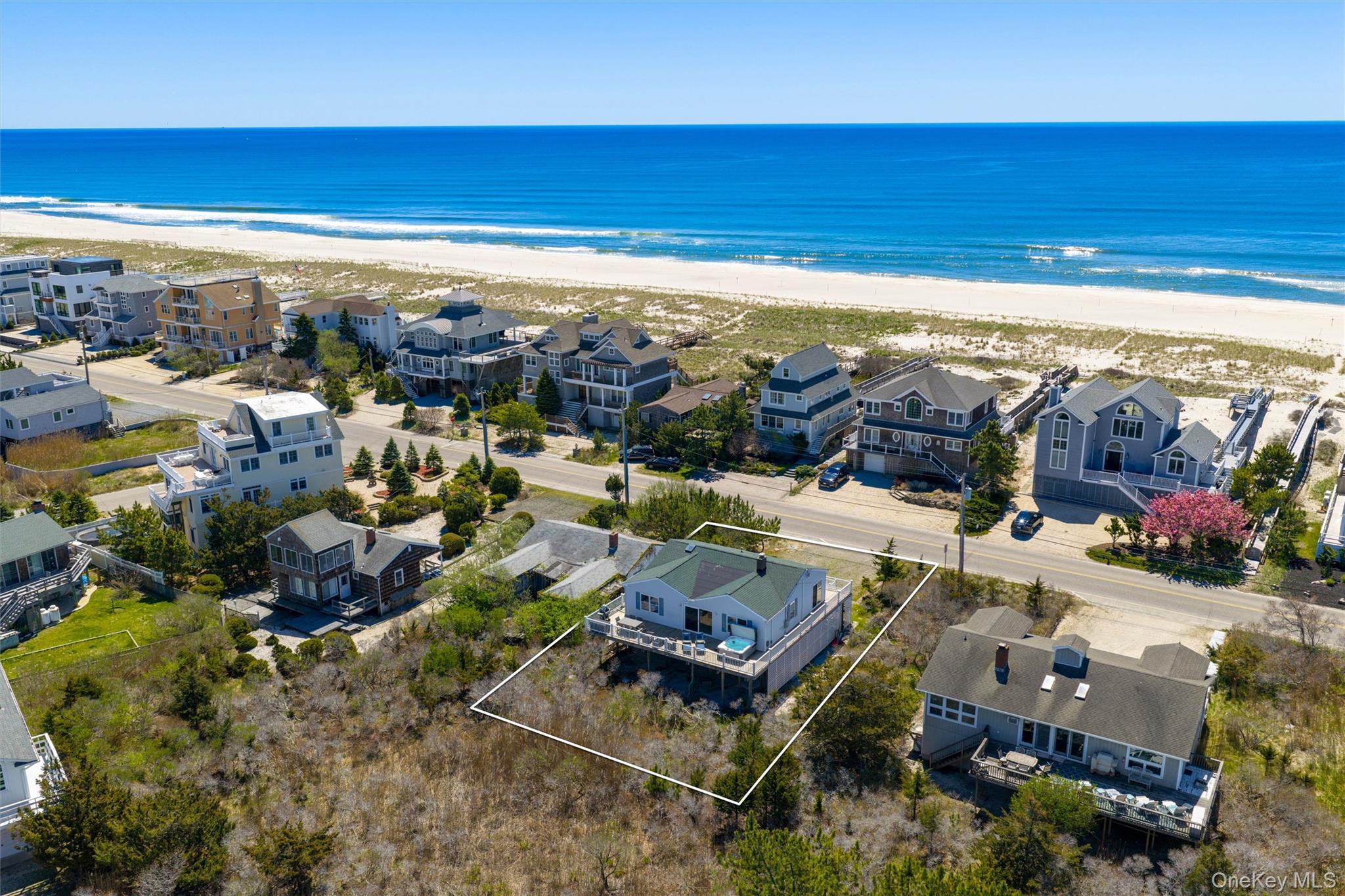 898 Dune Road Westhampton Beach, NY 11978 - Photo 28 of 36 a view of city and ocean