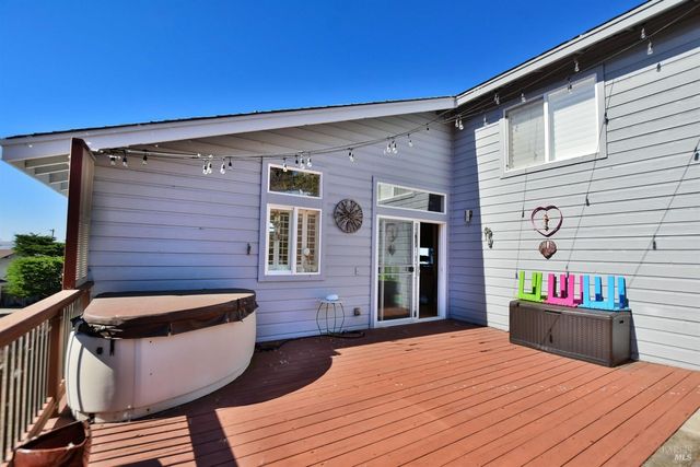 $1,795,000 | 180-190 Oceana Drive, Dillon Beach, CA 94929