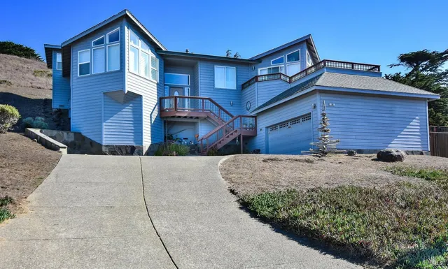$1,890,000 | 180-190 Oceana Drive, Dillon Beach, CA 94929