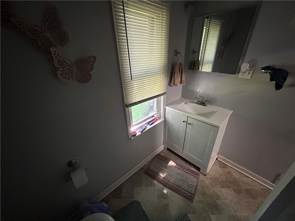 411 Cottage Street Rochester, NY 14611 - Photo 20 of 27