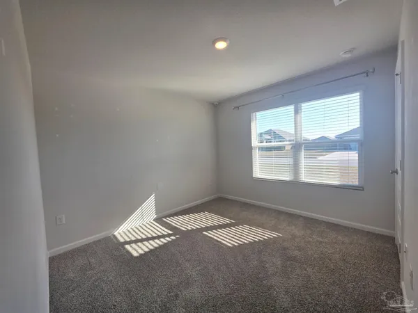 $2,225 | 5581 Silverbell Drive, Milton, FL 32583