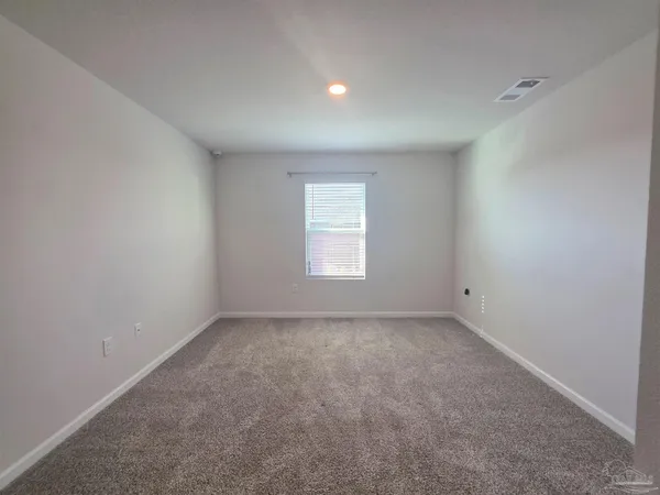 $2,225 | 5581 Silverbell Drive, Milton, FL 32583