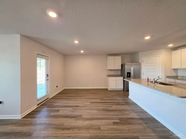 $2,225 | 5581 Silverbell Drive, Milton, FL 32583