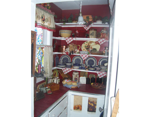 117-119 Butler Road Quincy, MA 02169 - Photo 12 of 13 Gallery Image 12