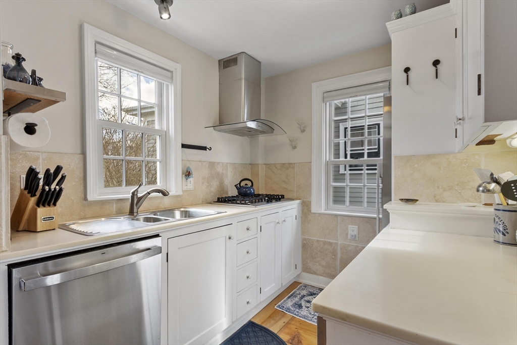 1 High Street Rockport, MA 01966 - Photo 12 of 40