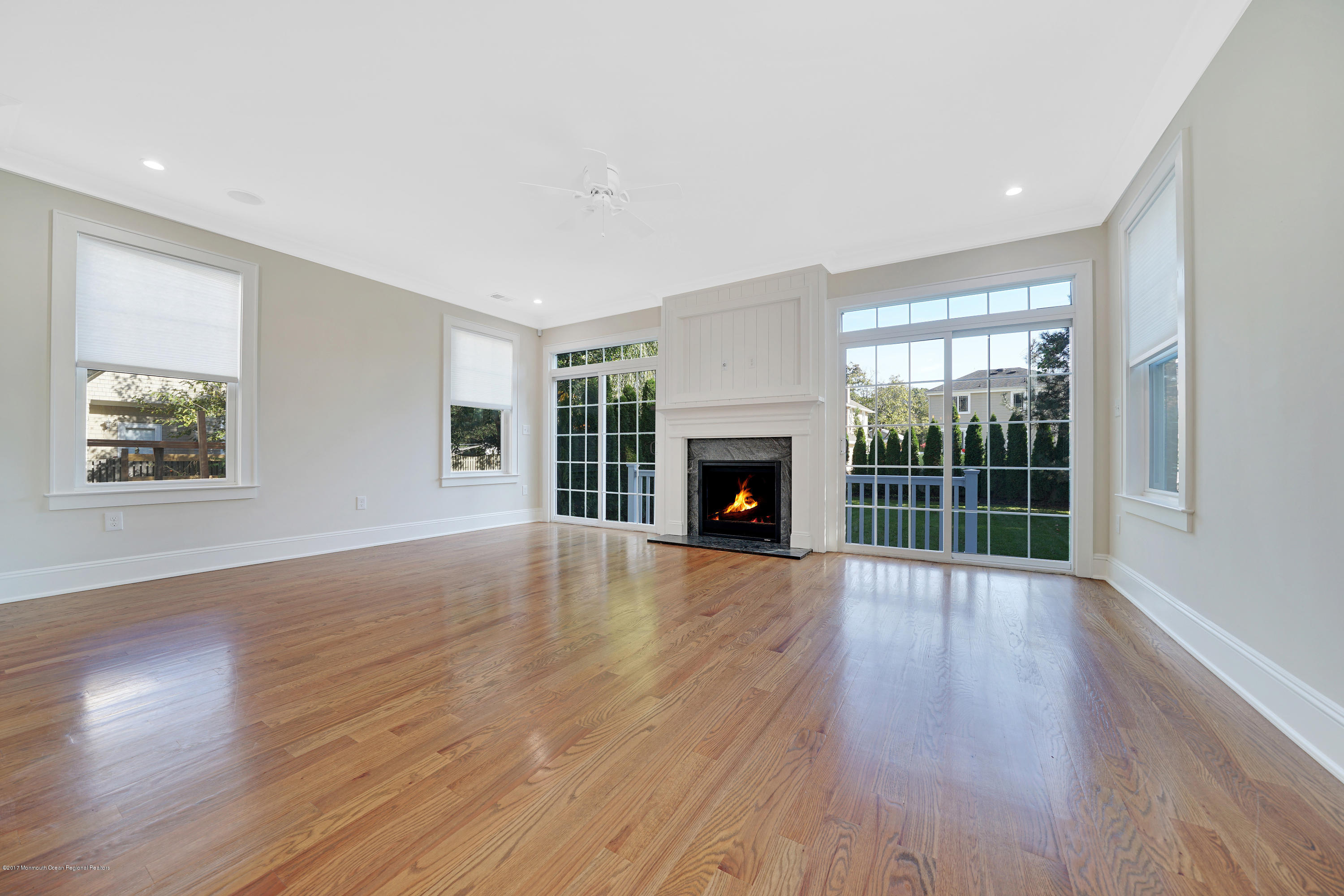 119 Black Point Road Rumson, NJ 07760 - Photo 11 of 31 119BlackPointRd-10