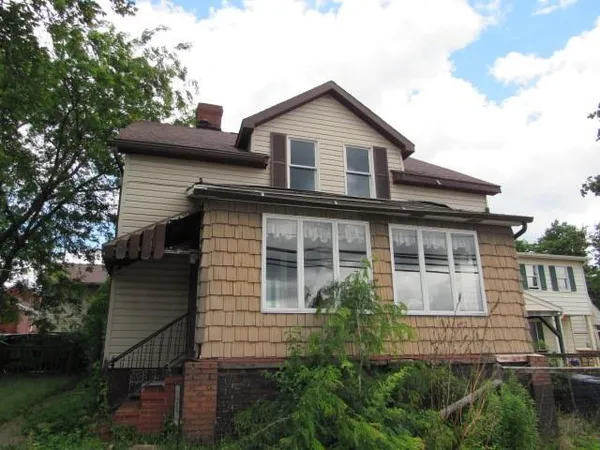 $79,900 | 743 Spence Way, Mount Pleasant, PA 15666