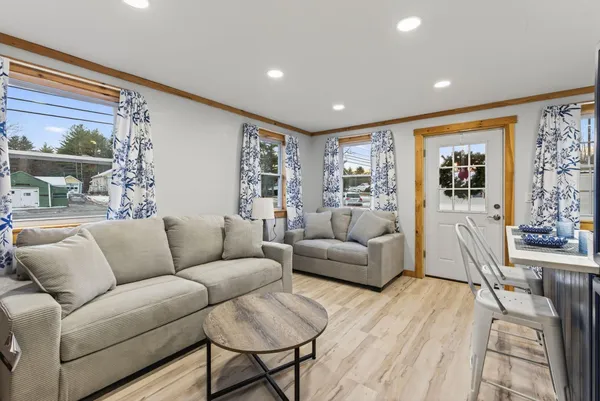 $172,000 | 286 Main Street, Madison, ME 04950