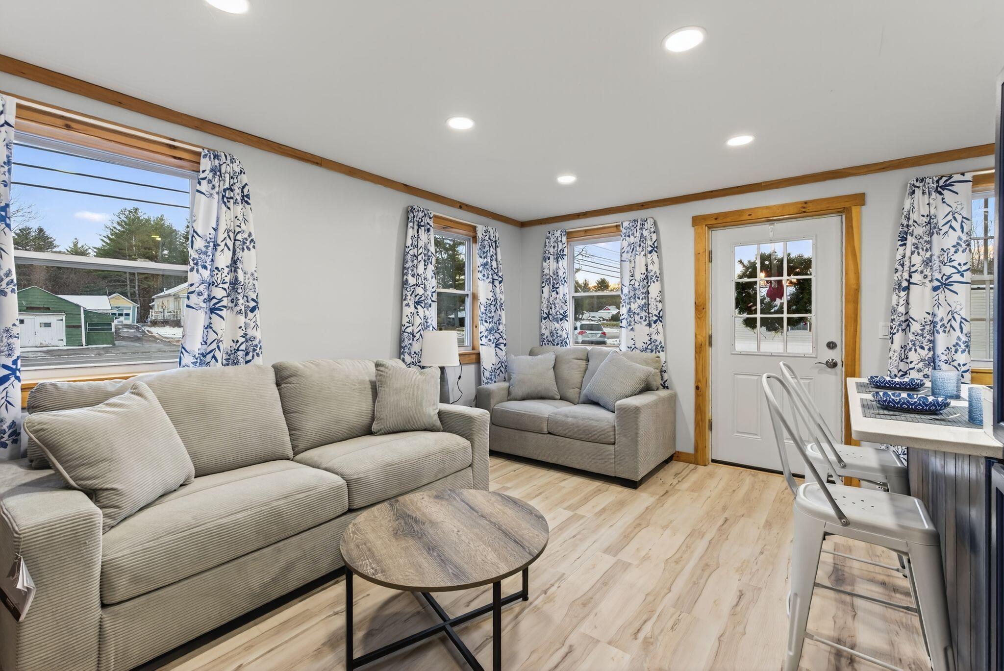 286 Main Street Madison, ME 04950 - Photo 11 of 28 26_DSC00080