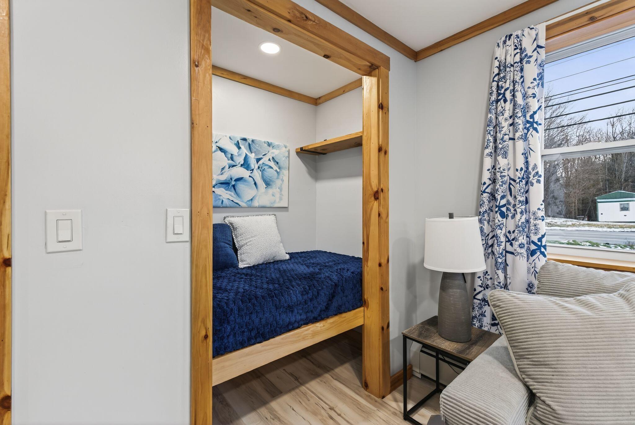 286 Main Street Madison, ME 04950 - Photo 13 of 28 30_DSC00099