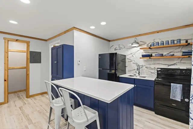 $170,000 | 286 Main Street, Madison, ME 04950