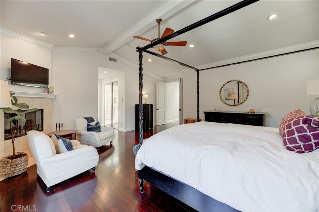 1305 18th Street Manhattan Beach, CA 90266 - Photo 21 of 34