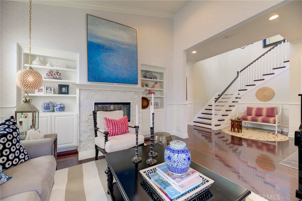 1305 18th Street Manhattan Beach, CA 90266 - Photo 3 of 34