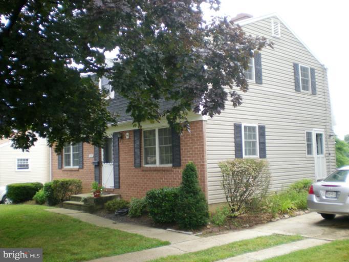 6522 Redgate Circle Baltimore, MD 21228 - Photo 15 of 19 New siding and windows