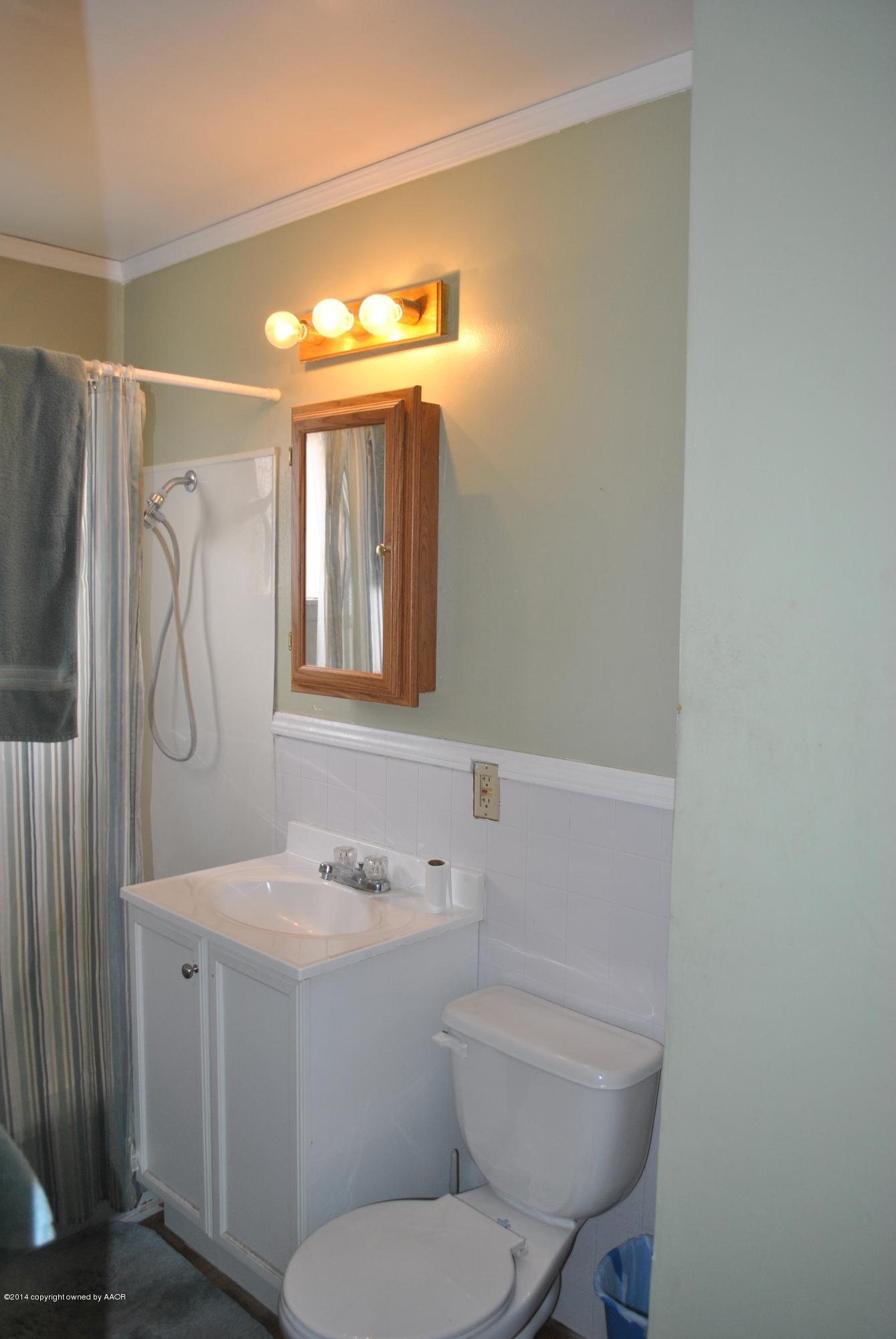 4440 Crockett Street Amarillo, TX 79110 - Photo 9 of 16 DSC_1186