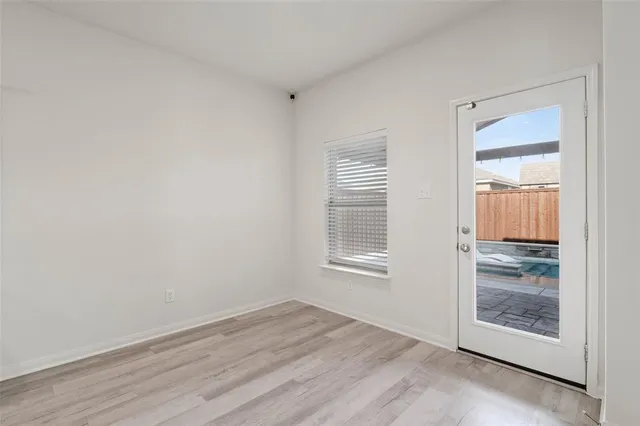 $2,750 | 3004 Cliffview Drive, Sanger, TX 76266