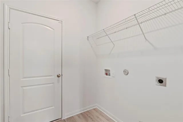 $2,750 | 3004 Cliffview Drive, Sanger, TX 76266