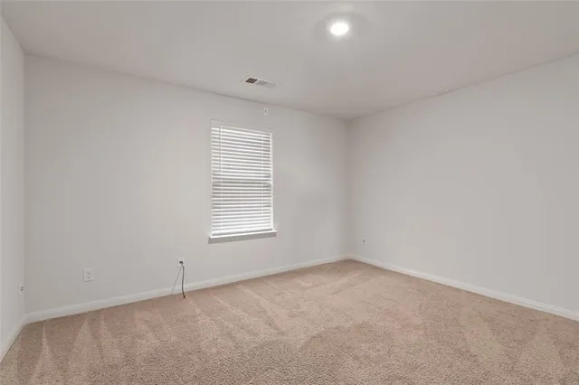 $2,750 | 3004 Cliffview Drive, Sanger, TX 76266