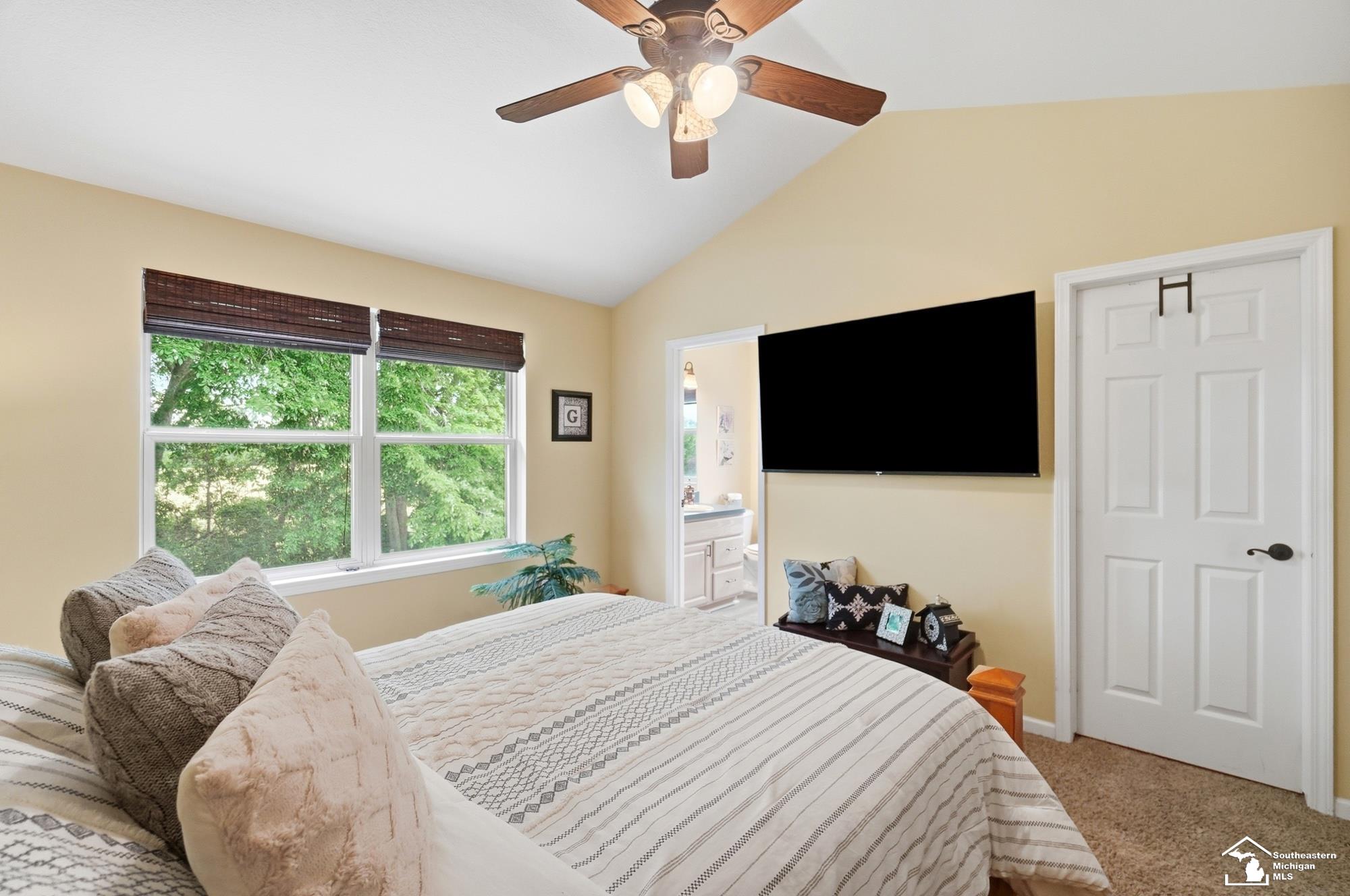 4548 Partridge Lane Newport, MI 48166 - Photo 23 of 62 50212421-ab1c2ef4-cff6-405e-a666-ddc7bf289516.JPG