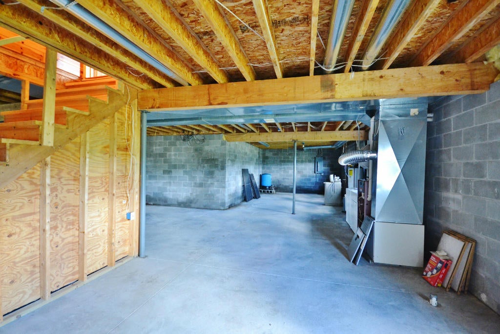 10440 Hossler Road Atlanta, MI 49709 - Photo 16 of 27 Gallery Image 16