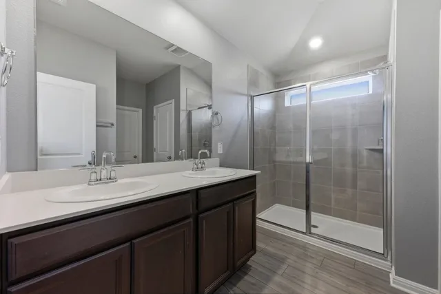 $2,400 | 100 Javans Nest, Cedar Creek, TX 78612