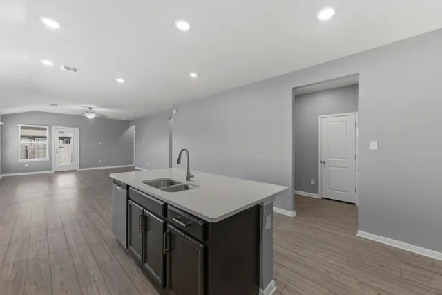 $2,400 | 100 Javans Nest, Cedar Creek, TX 78612