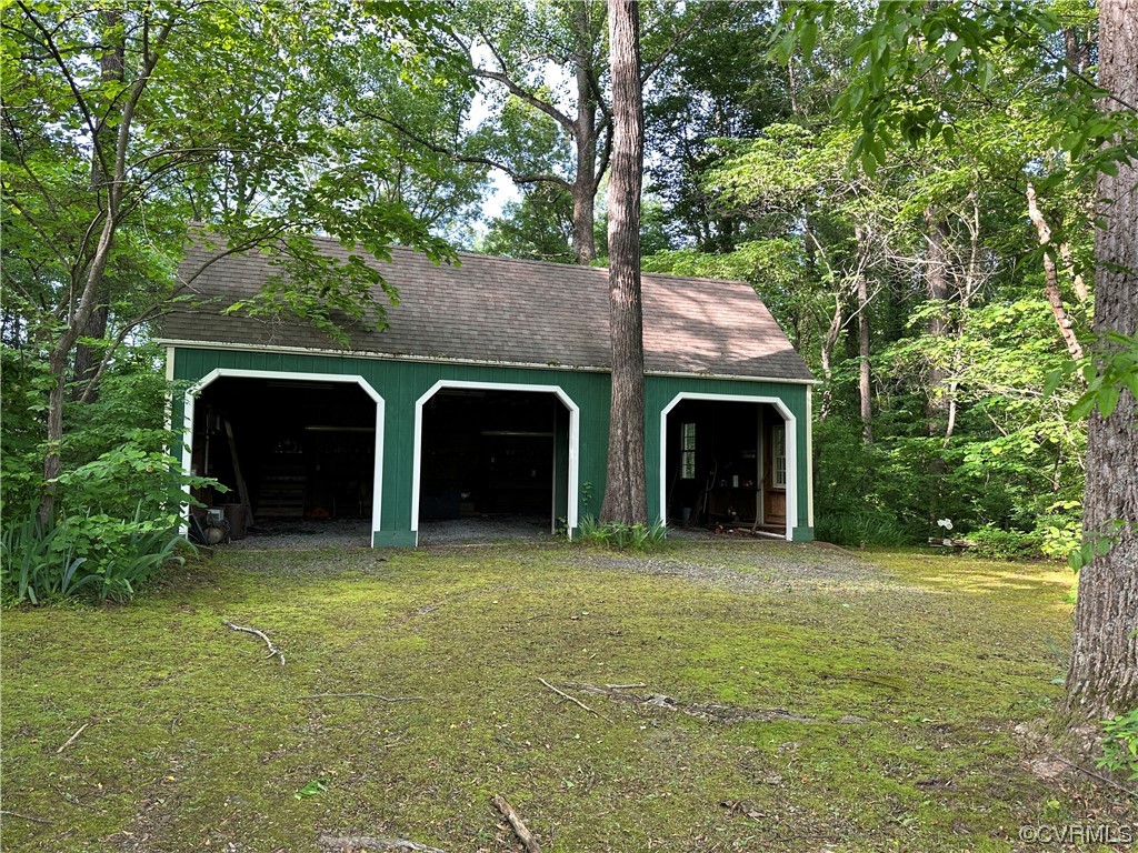 10254 Mannheim Drive Ashland, VA 23005 - Photo 41 of 43 pole barn