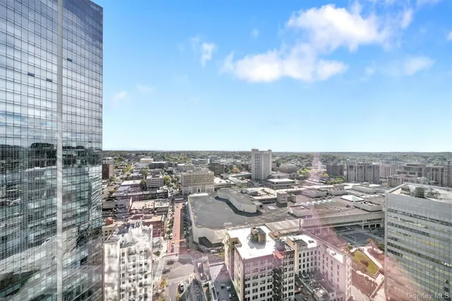 $1,249,000 | 5 Renaissance Square, Unit 28E, White Plains, NY 10601