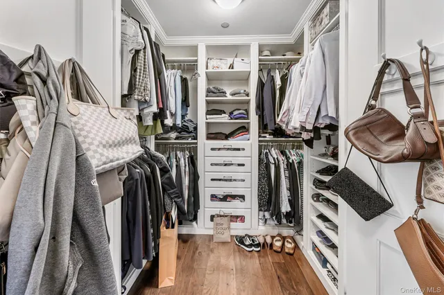 $1,249,000 | 5 Renaissance Square, Unit 28E, White Plains, NY 10601