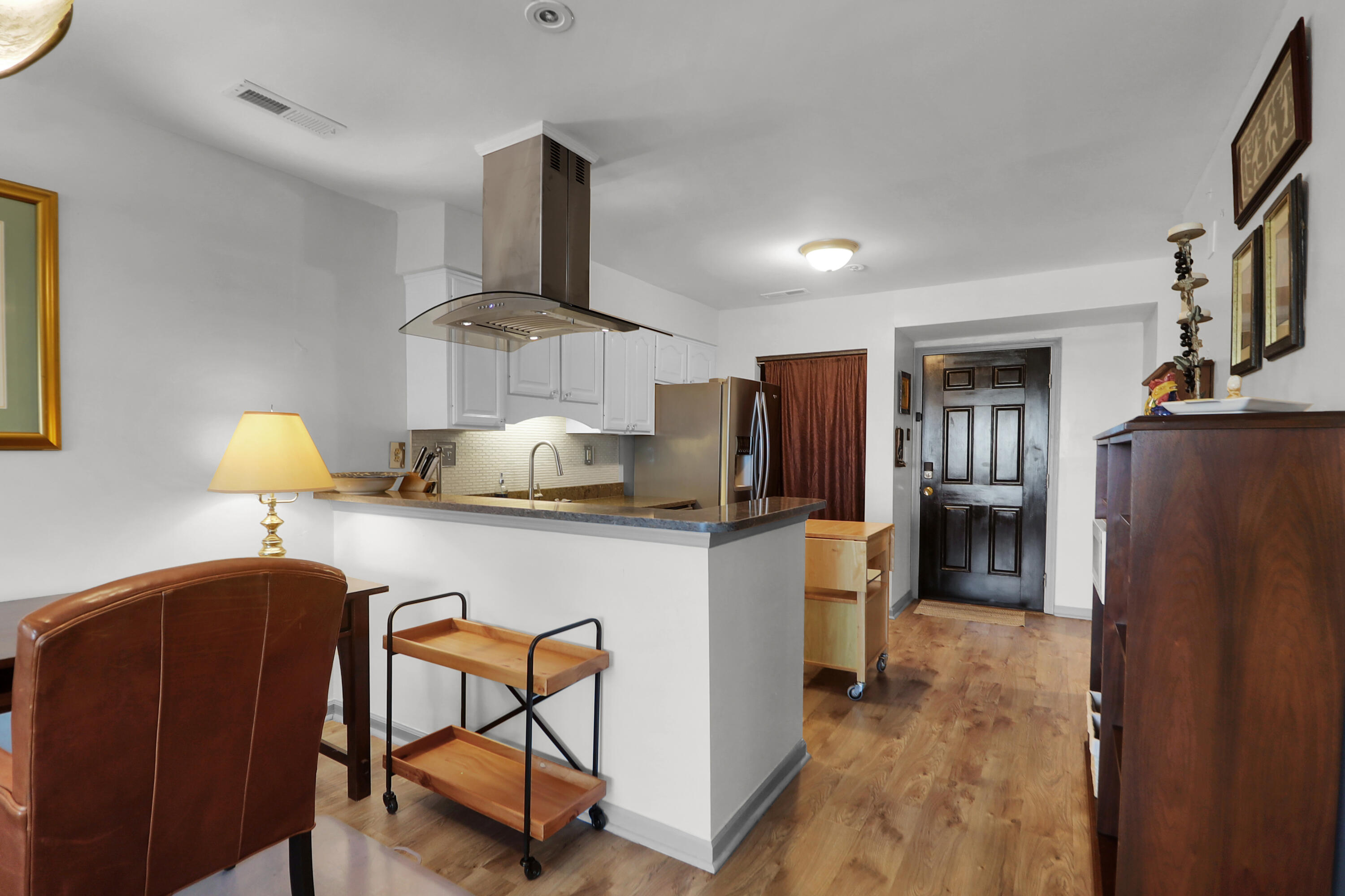 163 Marsh View Charleston, SC 29412 - Photo 8 of 38 163 Marsh View -Tidalcreekphoto- (8)