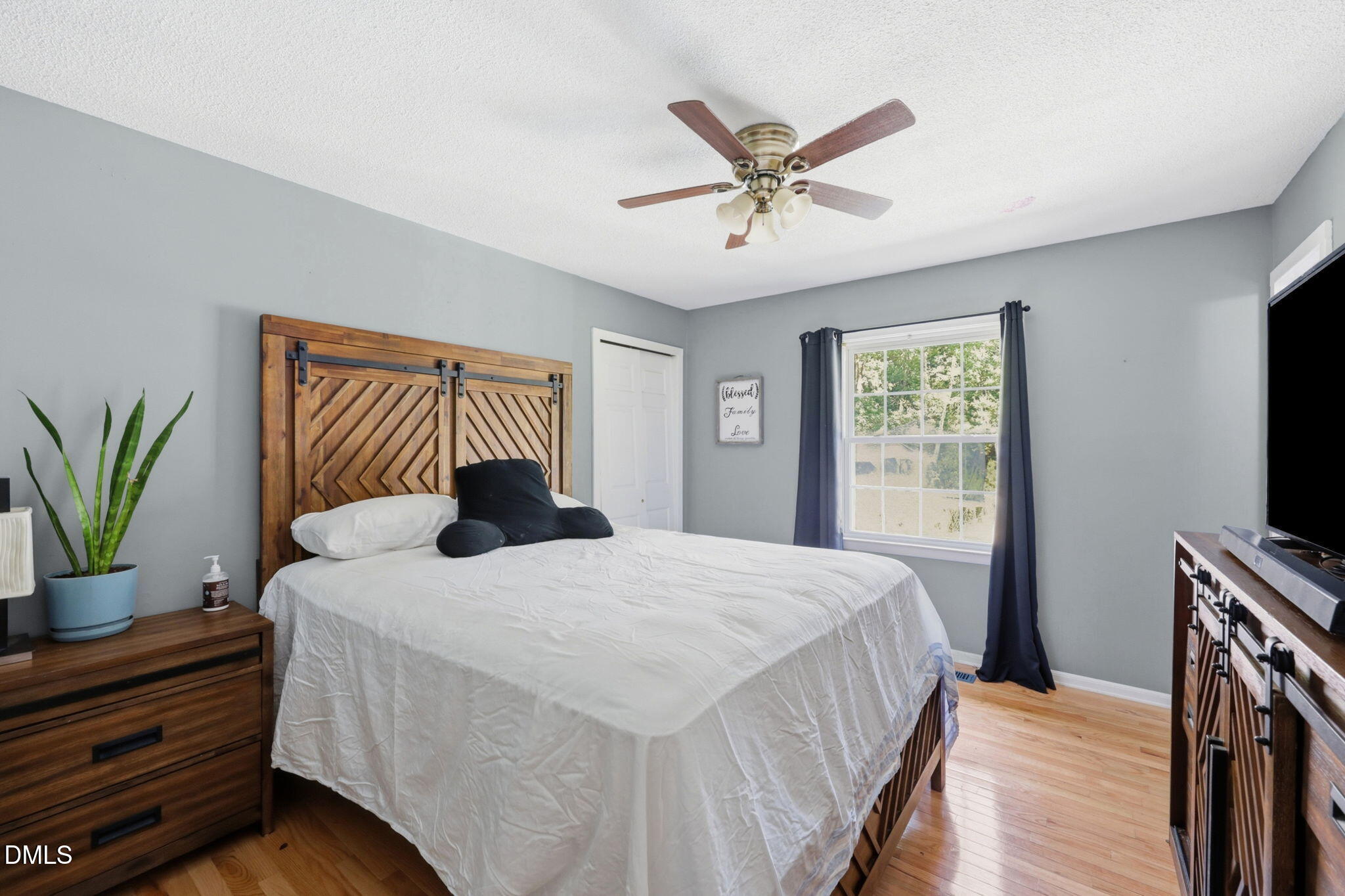 6427 Johnson Pond Road Fuquay-Varina, NC 27526 - Photo 13 of 31 28-web-or-mls-IMG_9937 copy