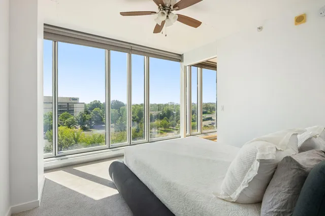 $329,900 | 8161 33rd Avenue South, Unit 609, Bloomington, MN 55425