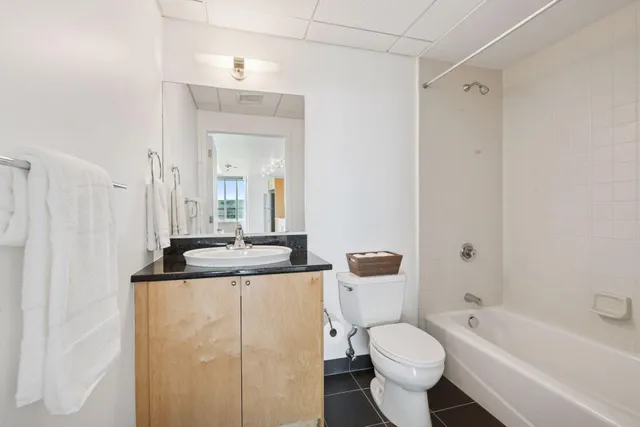 $329,900 | 8161 33rd Avenue South, Unit 609, Bloomington, MN 55425