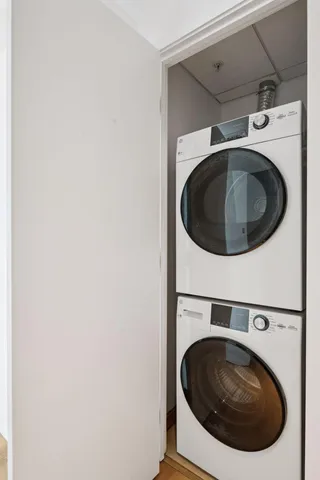 $329,900 | 8161 33rd Avenue South, Unit 609, Bloomington, MN 55425