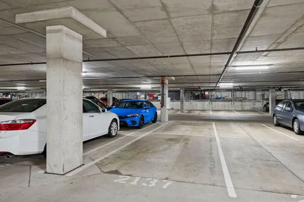 $329,900 | 8161 33rd Avenue South, Unit 609, Bloomington, MN 55425