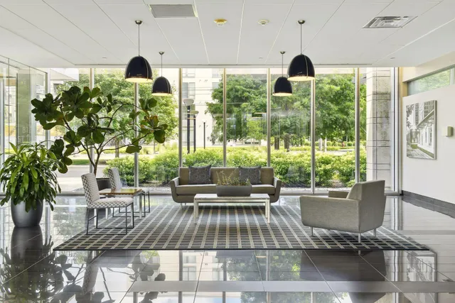 $329,900 | 8161 33rd Avenue South, Unit 609, Bloomington, MN 55425