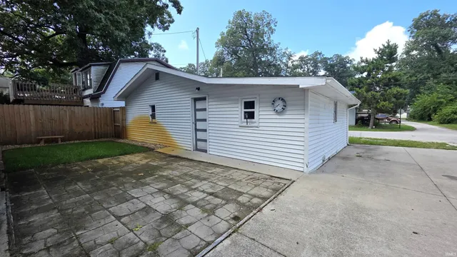 $430,000 | 7783 North Tippecanoe Drive, Walkerton, IN 46574