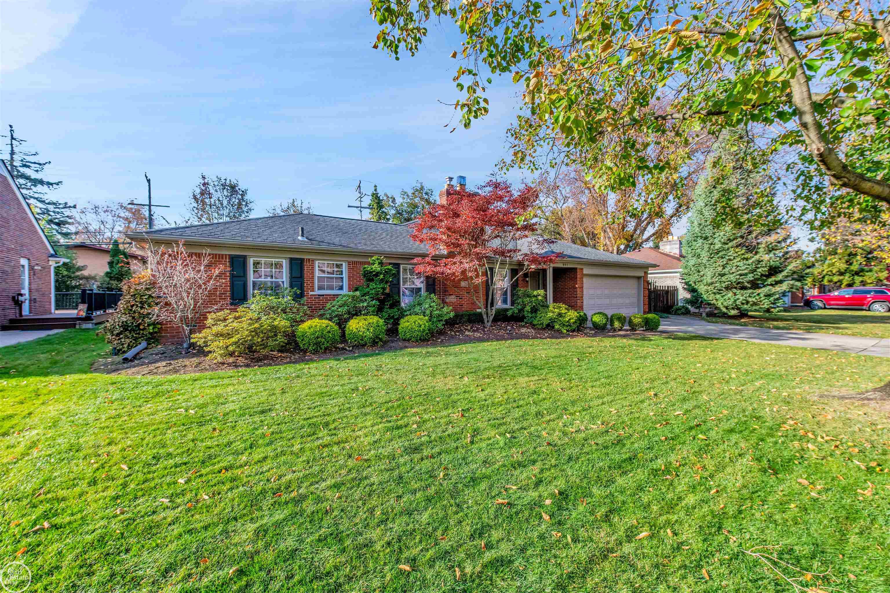 861 Shoreham Road Grosse Pointe Woods, MI 48236 - Photo 4 of 53