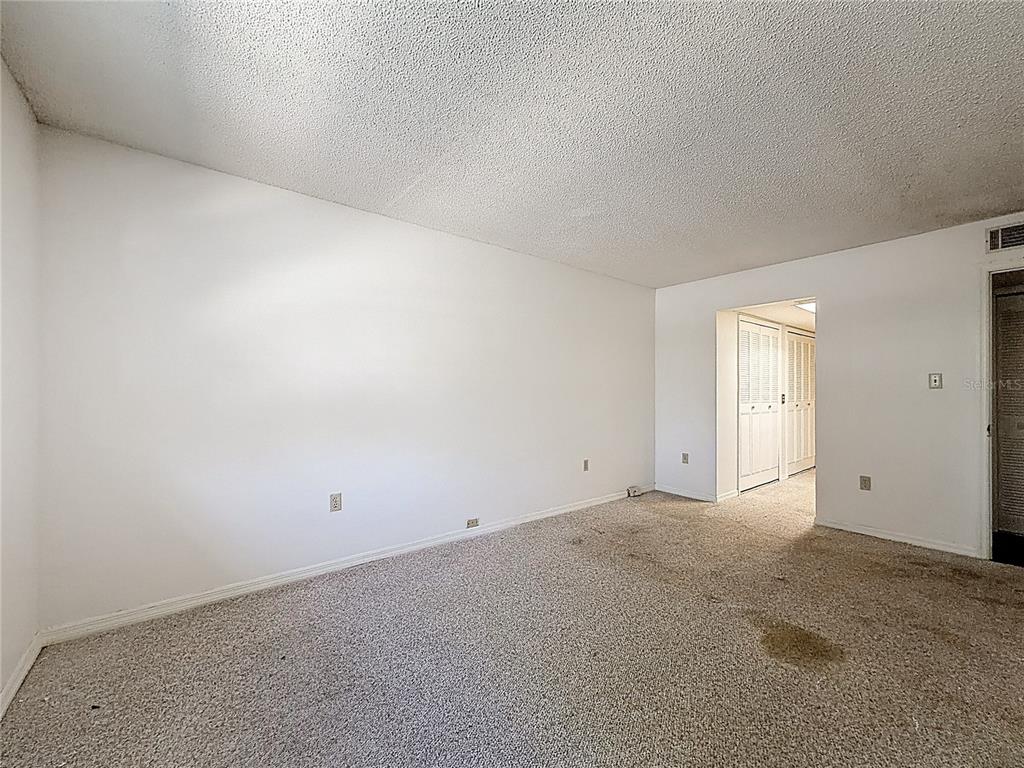 500 Newell Hill Road, Unit 108A Leesburg, FL 34748 - Photo 24 of 44 a view of an empty room