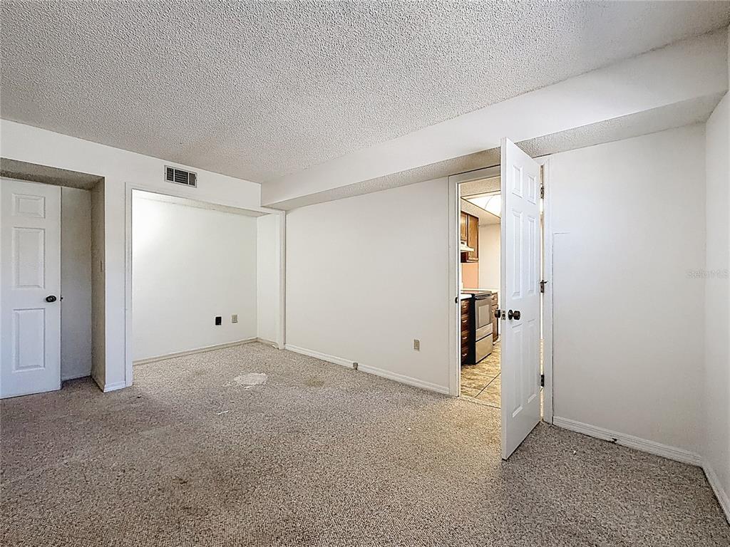 500 Newell Hill Road, Unit 108A Leesburg, FL 34748 - Photo 32 of 44 a view of an empty room