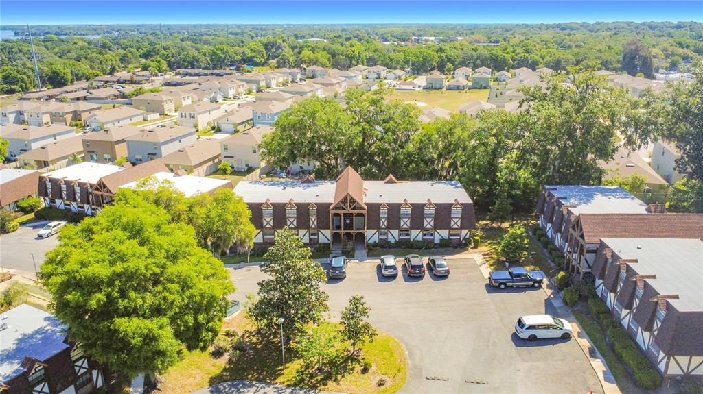 500 Newell Hill Road, Unit 108A Leesburg, FL 34748 - Photo 5 of 44 a view of a city with tall buildings