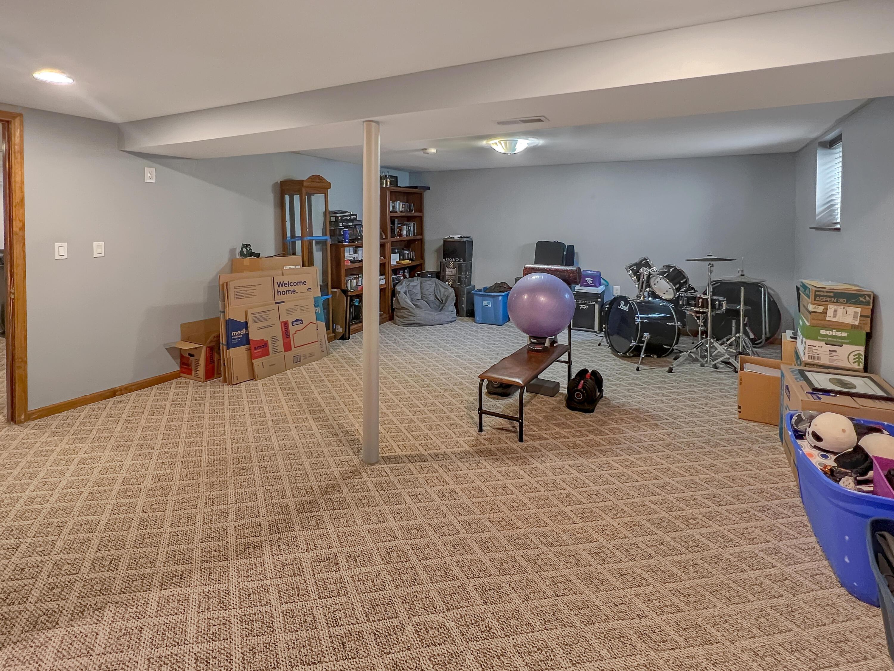 1796 Baltimore Road Northwest Lancaster, OH 43130 - Photo 15 of 27 Finished basement