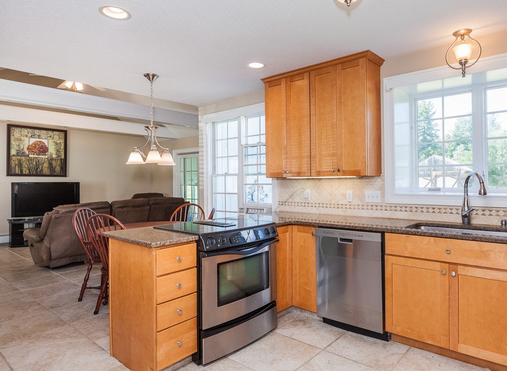 130 N Road Westfield, MA 01085 - Photo 16 of 29